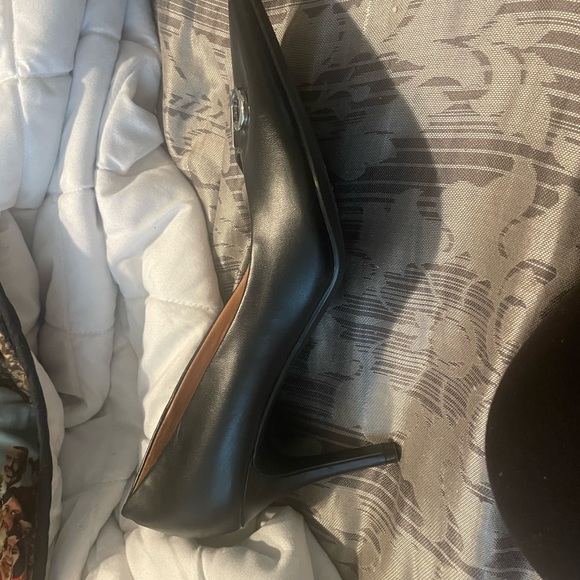 NWOT. Never worn Calvin Klein heels size 10. Three inch heel - Picture 2 of 4